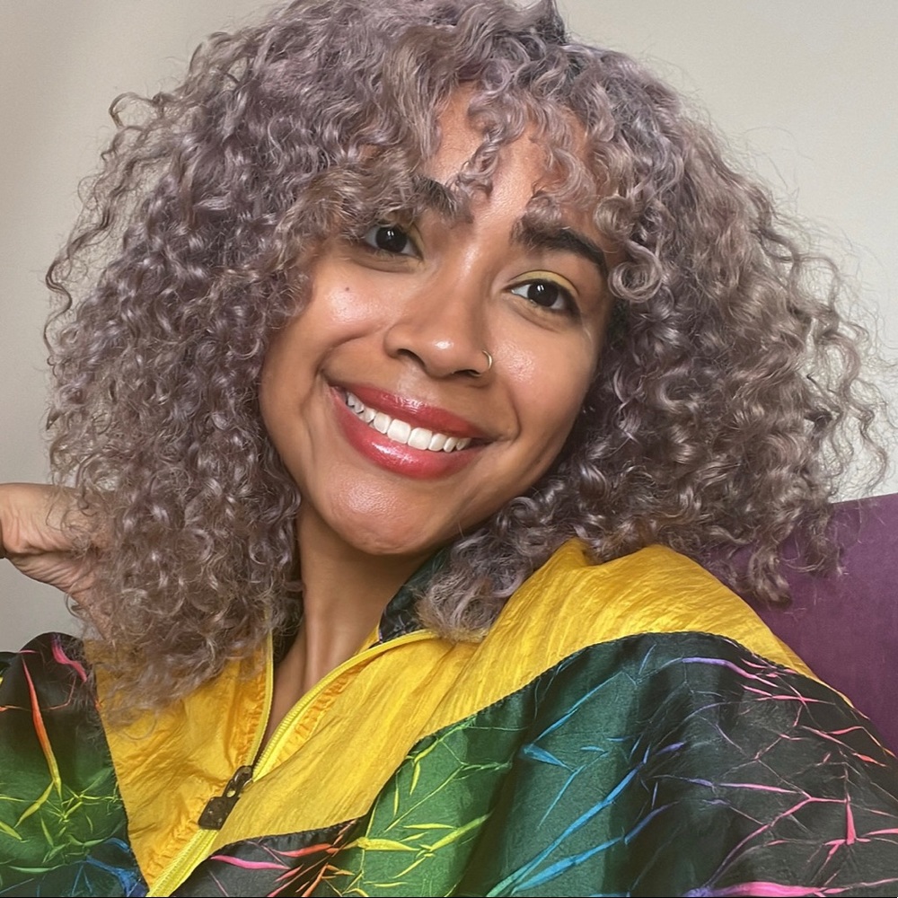 Meet your Posher, Tania